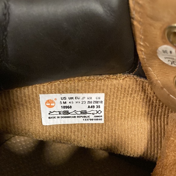 Timberland Boots - Picture 5 of 6